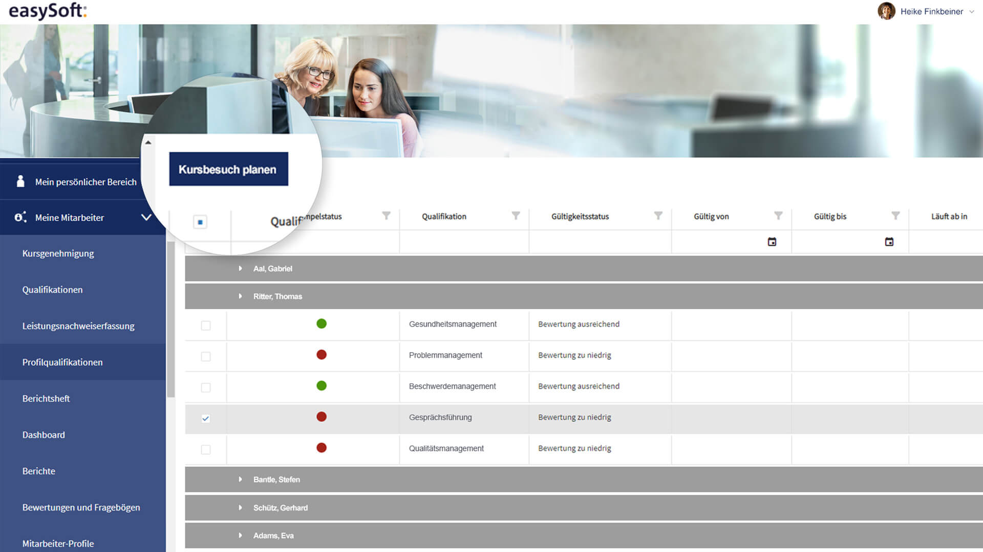 Screenshot des Bereichs in easySoft Publish Competence, in dem Führungskräfte ihr Team direkt zu passenden Schulungen anmelden können.